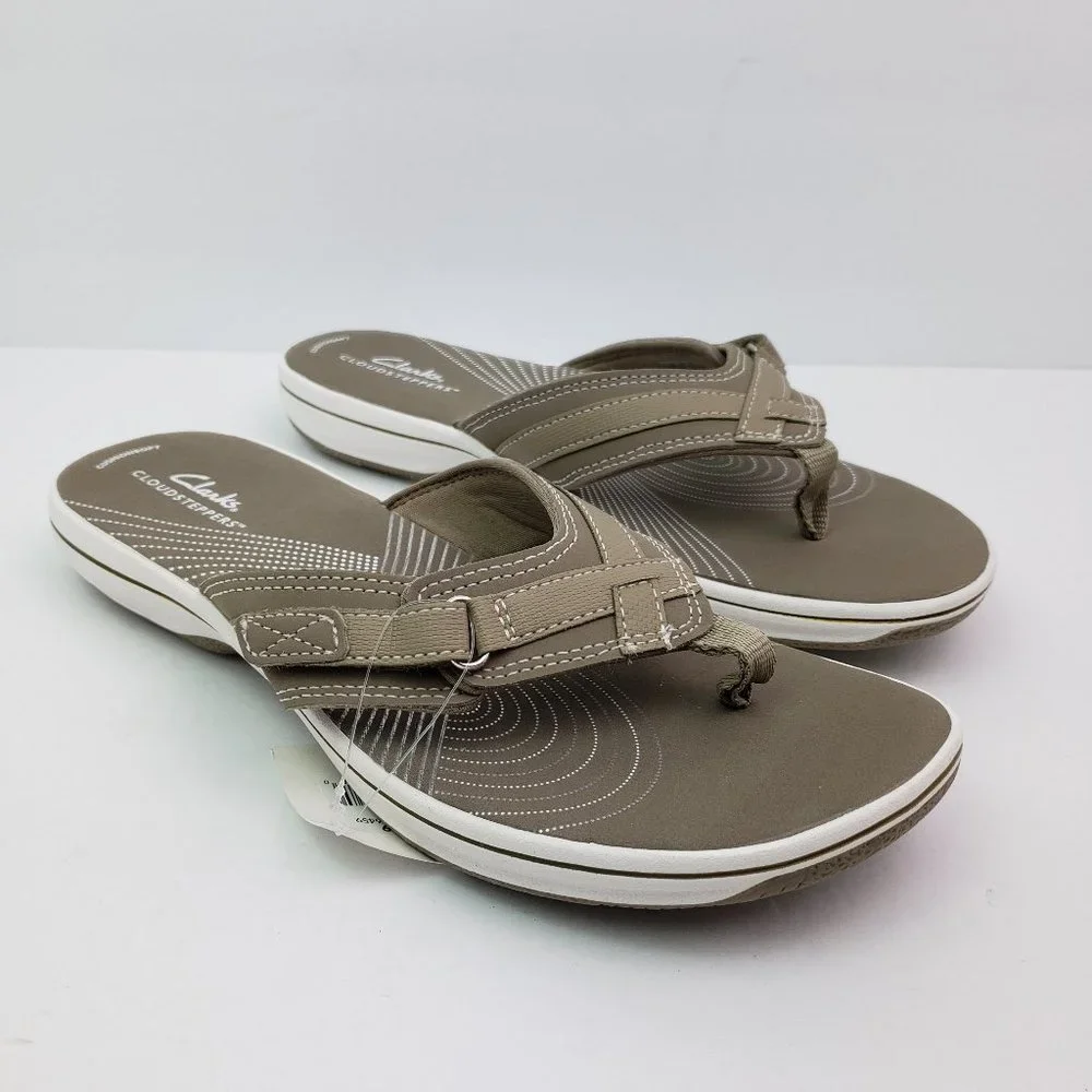Cloudsteppers By Clarks Breeze Sea Womens Size 9 Taupe Slip On Flip Flop Sandals
